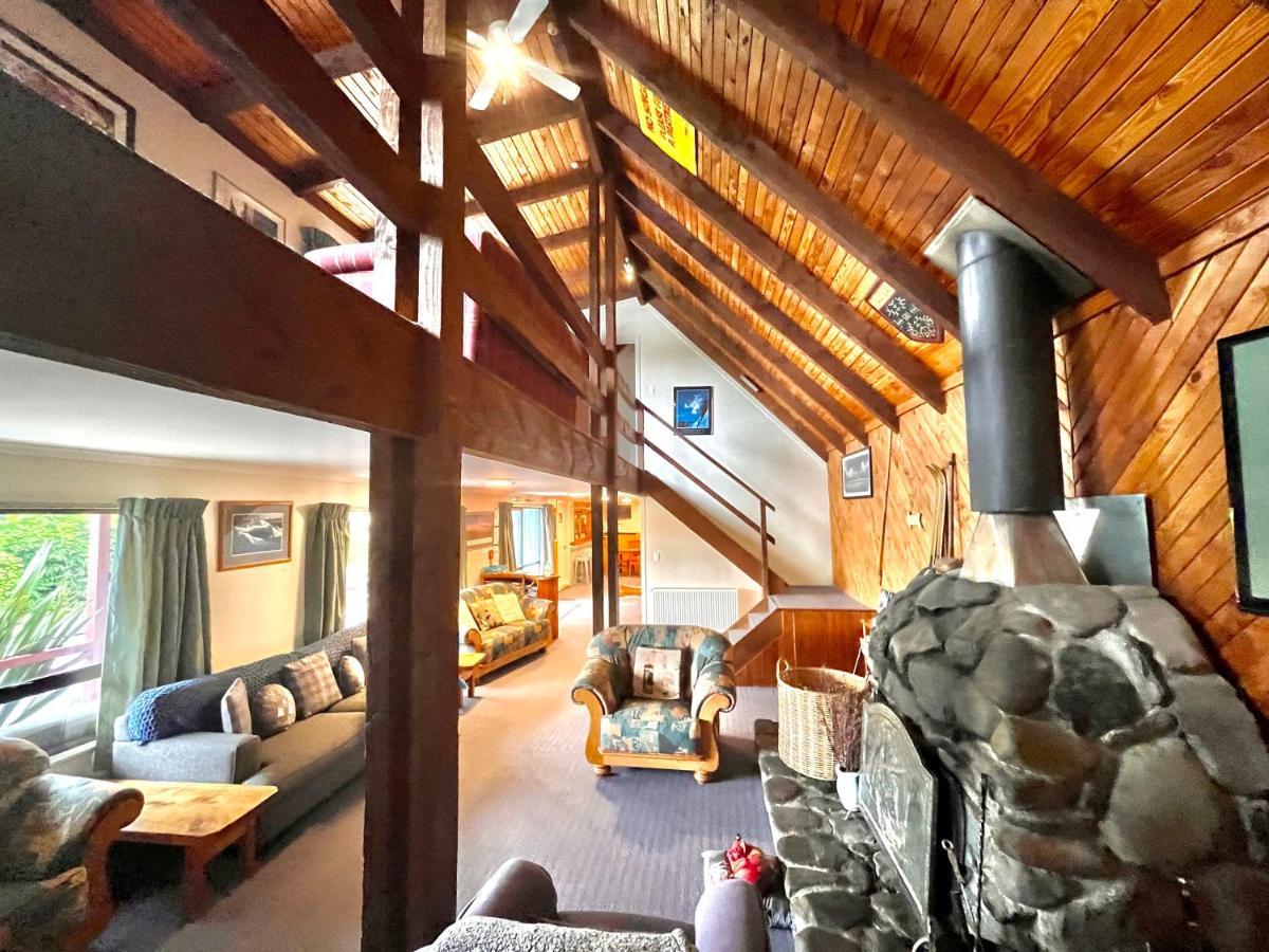 Adventure Lodge And Motels And Tongariro Crossing Track Transport National Park Dış mekan fotoğraf