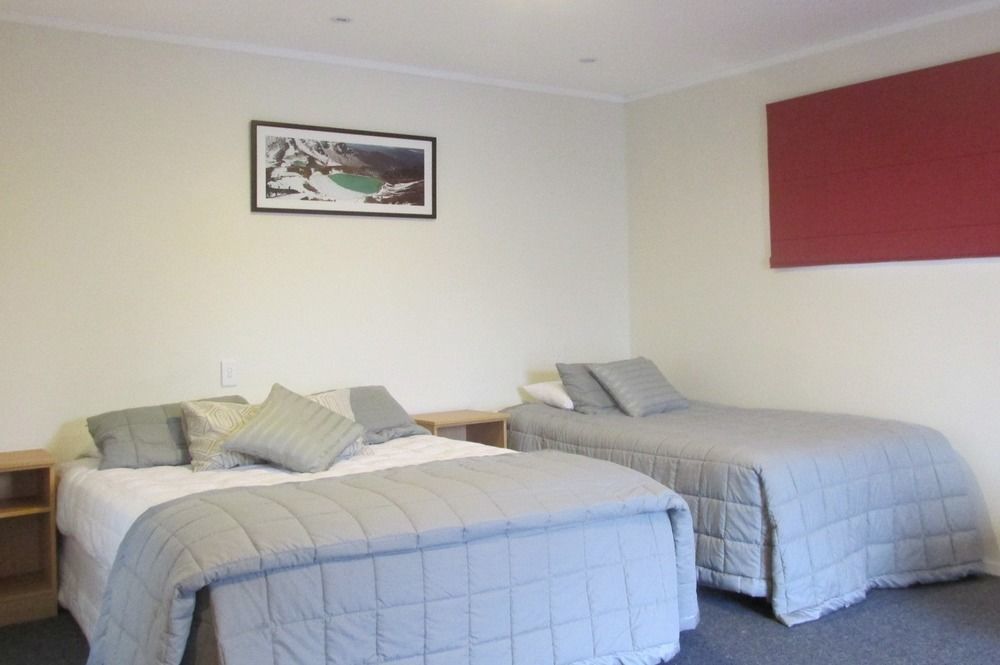 Adventure Lodge And Motels And Tongariro Crossing Track Transport National Park Dış mekan fotoğraf